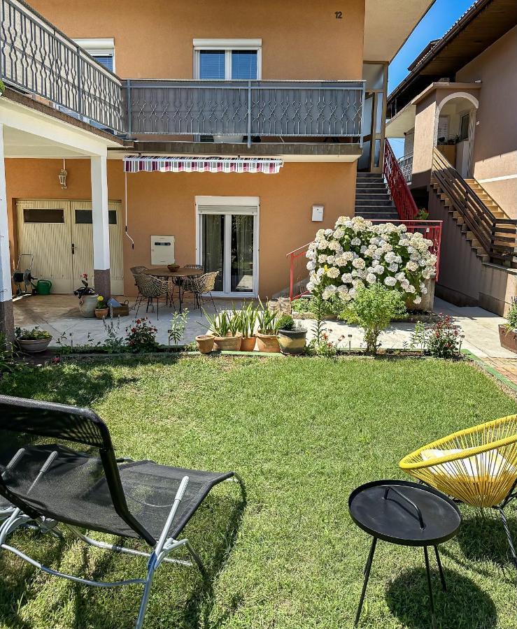 Apartments Dent Umag Exteriör bild